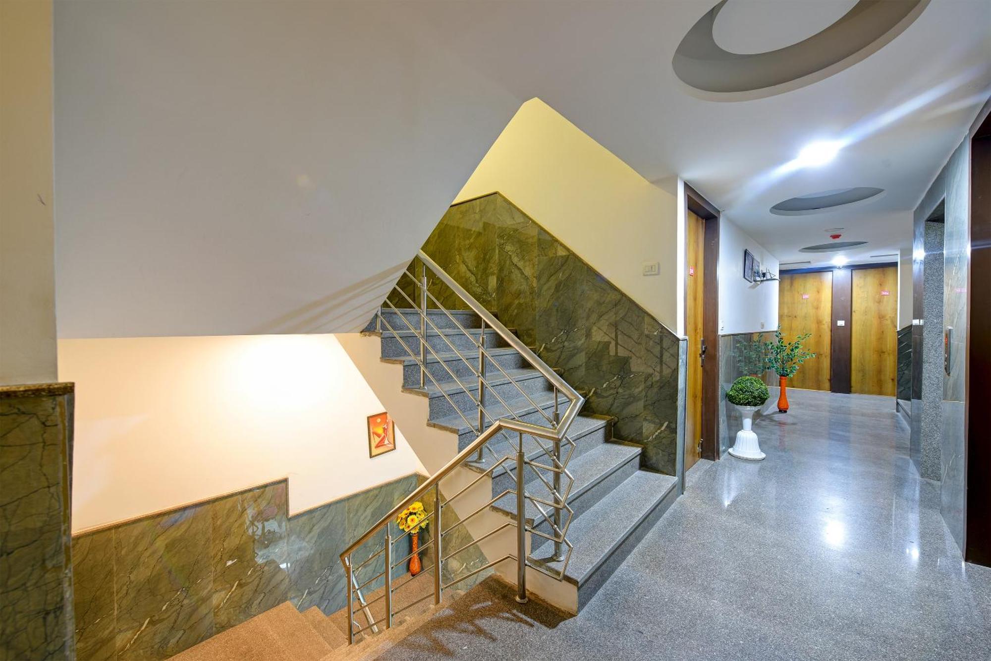 Glory Inn Near Delhi International Airport Νέο Δελχί Εξωτερικό φωτογραφία