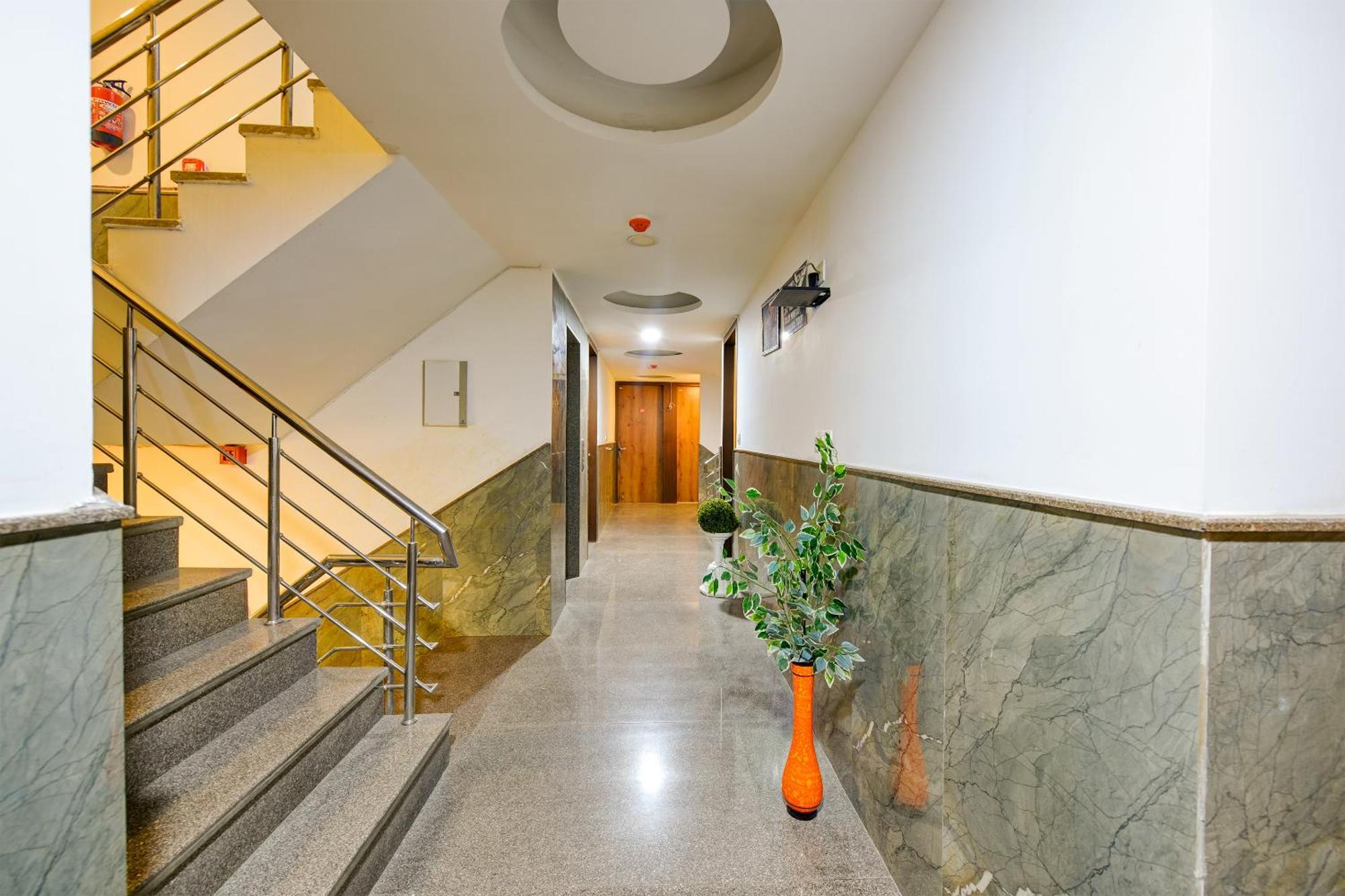 Glory Inn Near Delhi International Airport Νέο Δελχί Εξωτερικό φωτογραφία